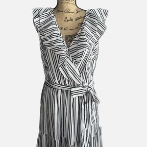 NWT INC. Maxi long sleeveless dress